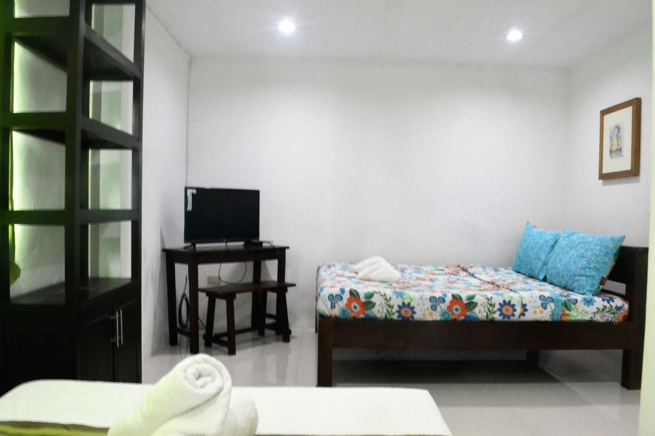 Hotel Lola Natividad Vigan Dış mekan fotoğraf